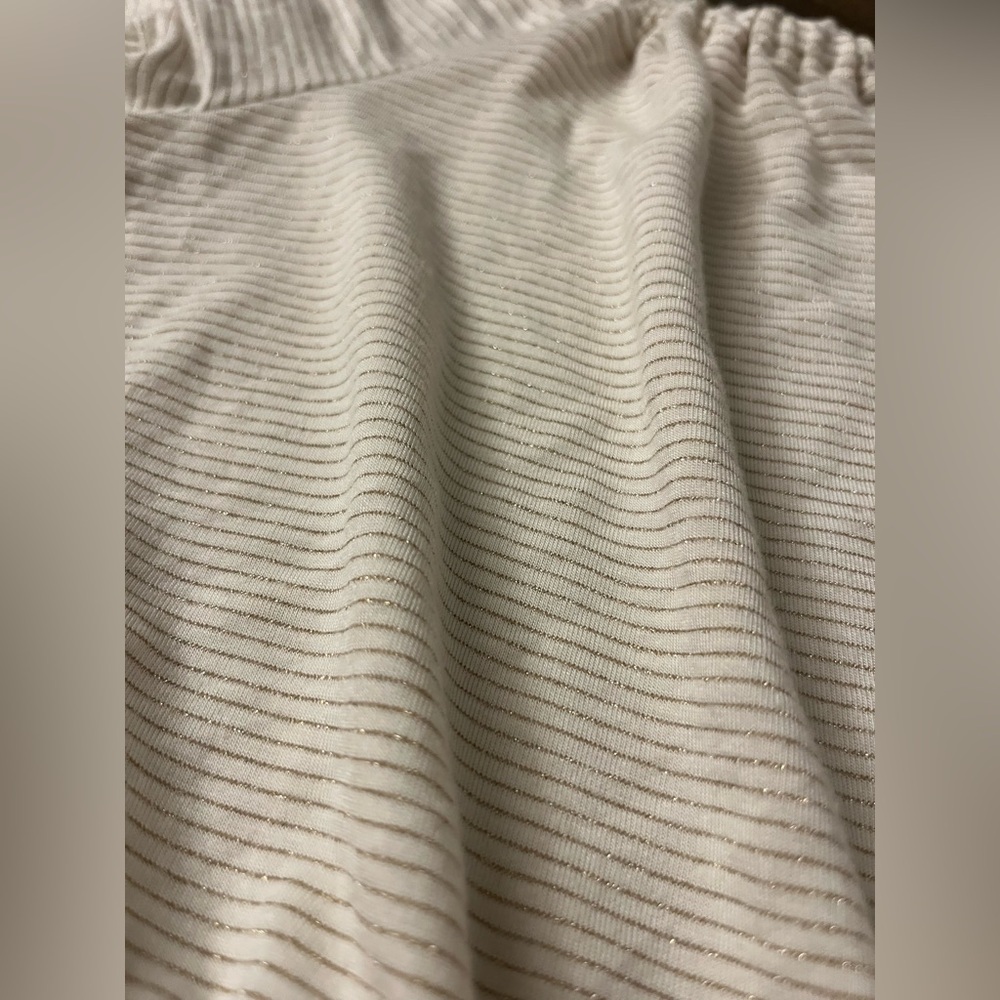 LC Lauren Conrad Scoopneck Smocked Top Women’s Size Large - Picture 5 of 6